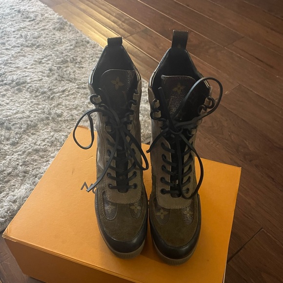 Louis Vuitton boots size 36 (7W) Laureate Plattorm Desert - Picture 2 of 6